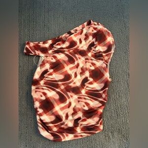 Edikted Stylish Red and White Women's Fun Top